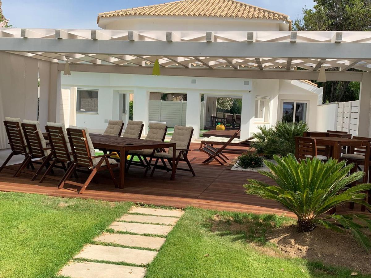 La Porta Sulla Spiaggia Casa Vacanze Su Forti Экстерьер фото